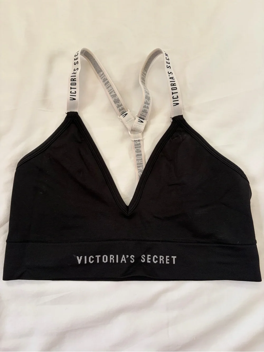 Victoria’s Secret T Strap bralette L
